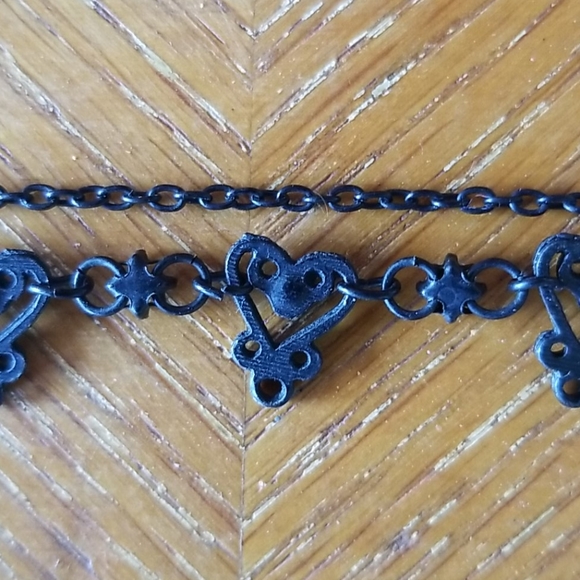 Romantic Black and Pink Heart Necklace / Choker - Picture 8 of 8